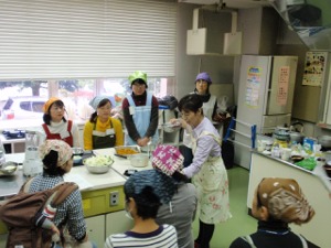 2013�N�@11��25���@�����ɂā@�傢�ɖ�؂�H�ׂ܂��傤�B